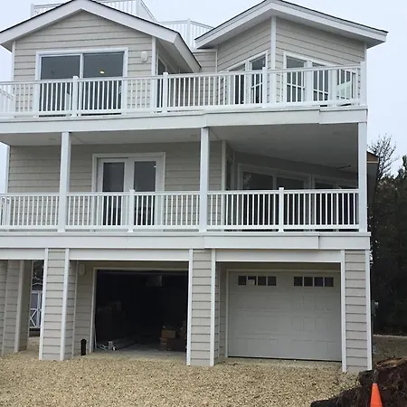 Villa 4Th From The Ocean! Sleeps 10!